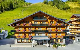 Hotel Alpenrose